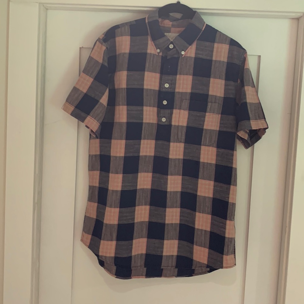 American Eagle, checkered plaid shirt